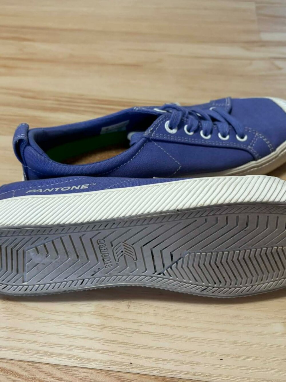 Cariuma / Pantone OCA Low Canvas Sneakers in Very Peri Purple Size 8.5 - Picture 4 of 4